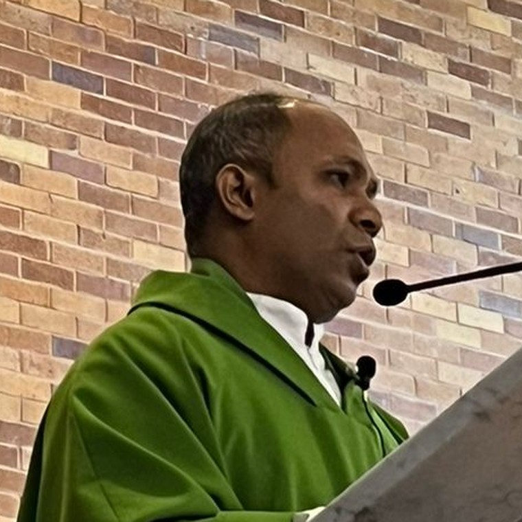 Fr Praveen